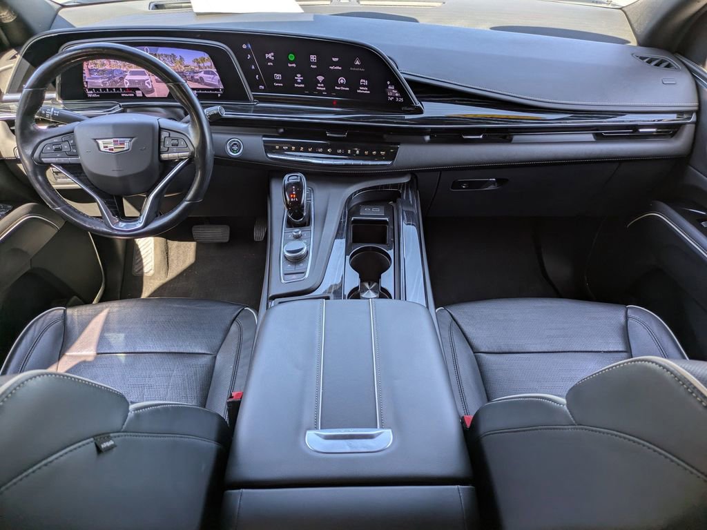 Used 2023 Cadillac Escalade Sport AWD/4WD image 17