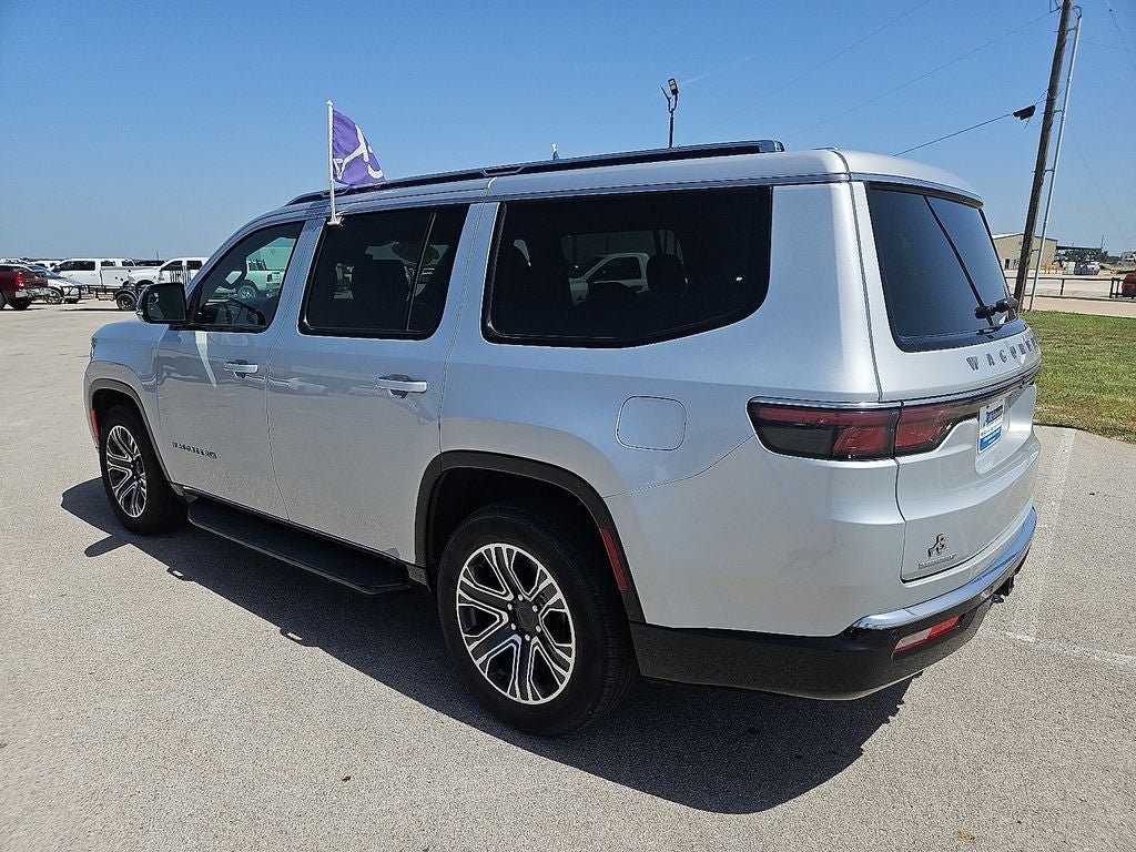 Certified 2023 Jeep Wagoneer Series II AWD/4WD image 4