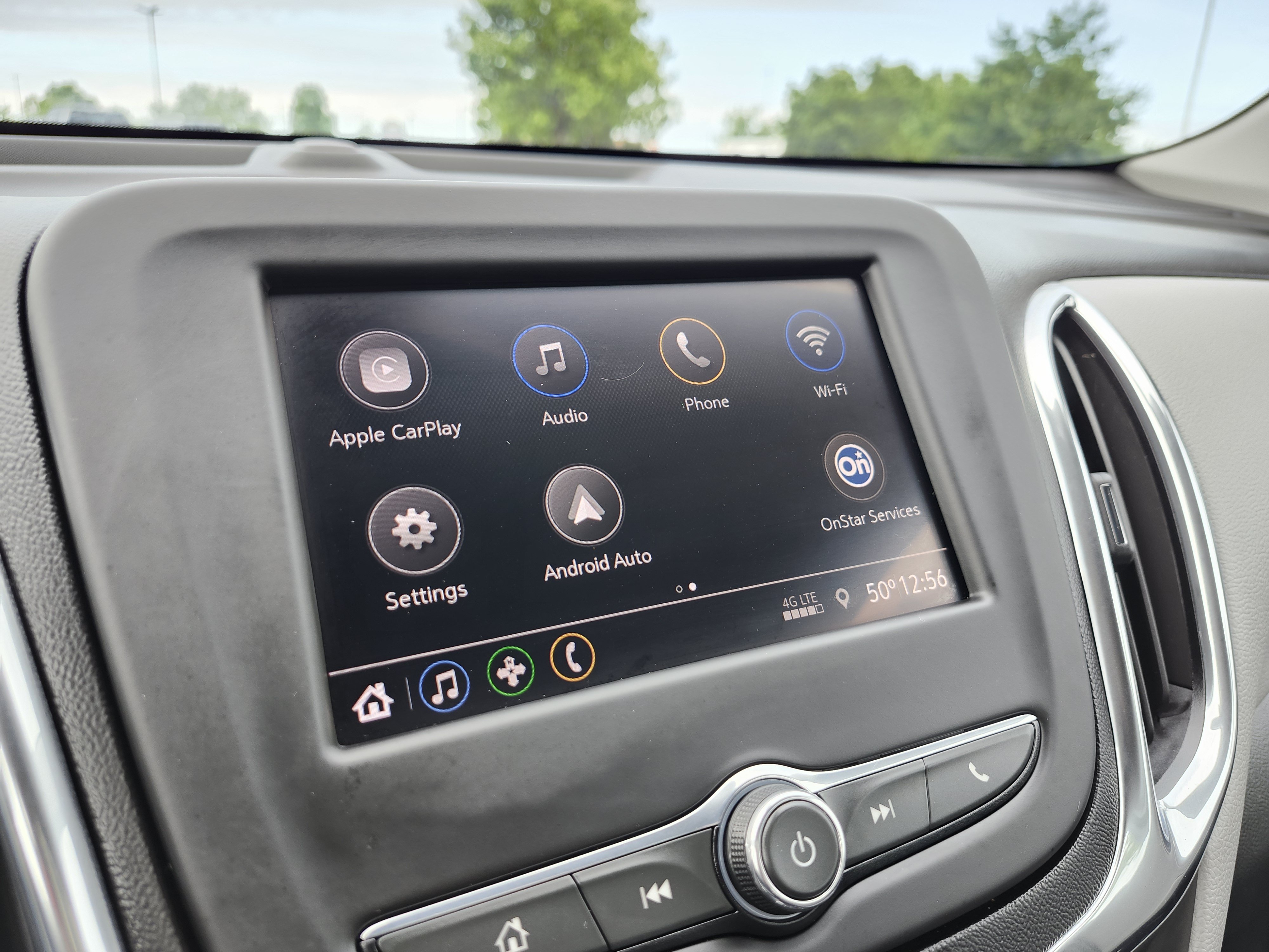 Used 2020 Chevrolet Equinox LS AWD/4WD image 4