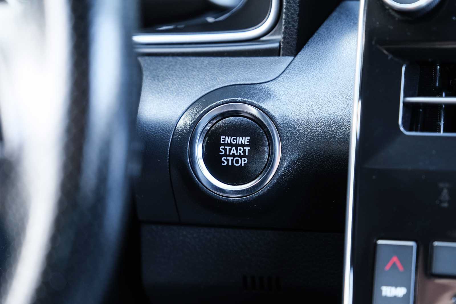Used 2020 Toyota Avalon TRD FWD image 43