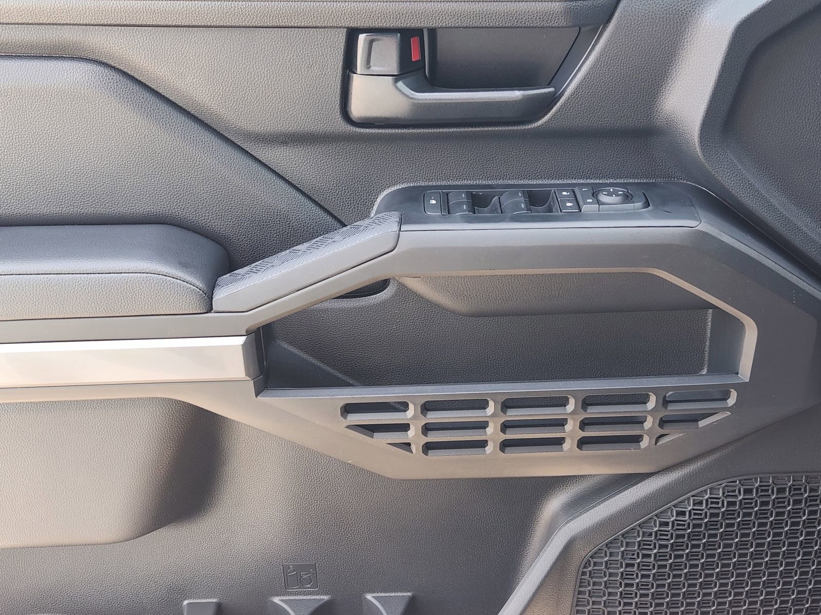 New 2026 Toyota Tacoma SR5 image 19