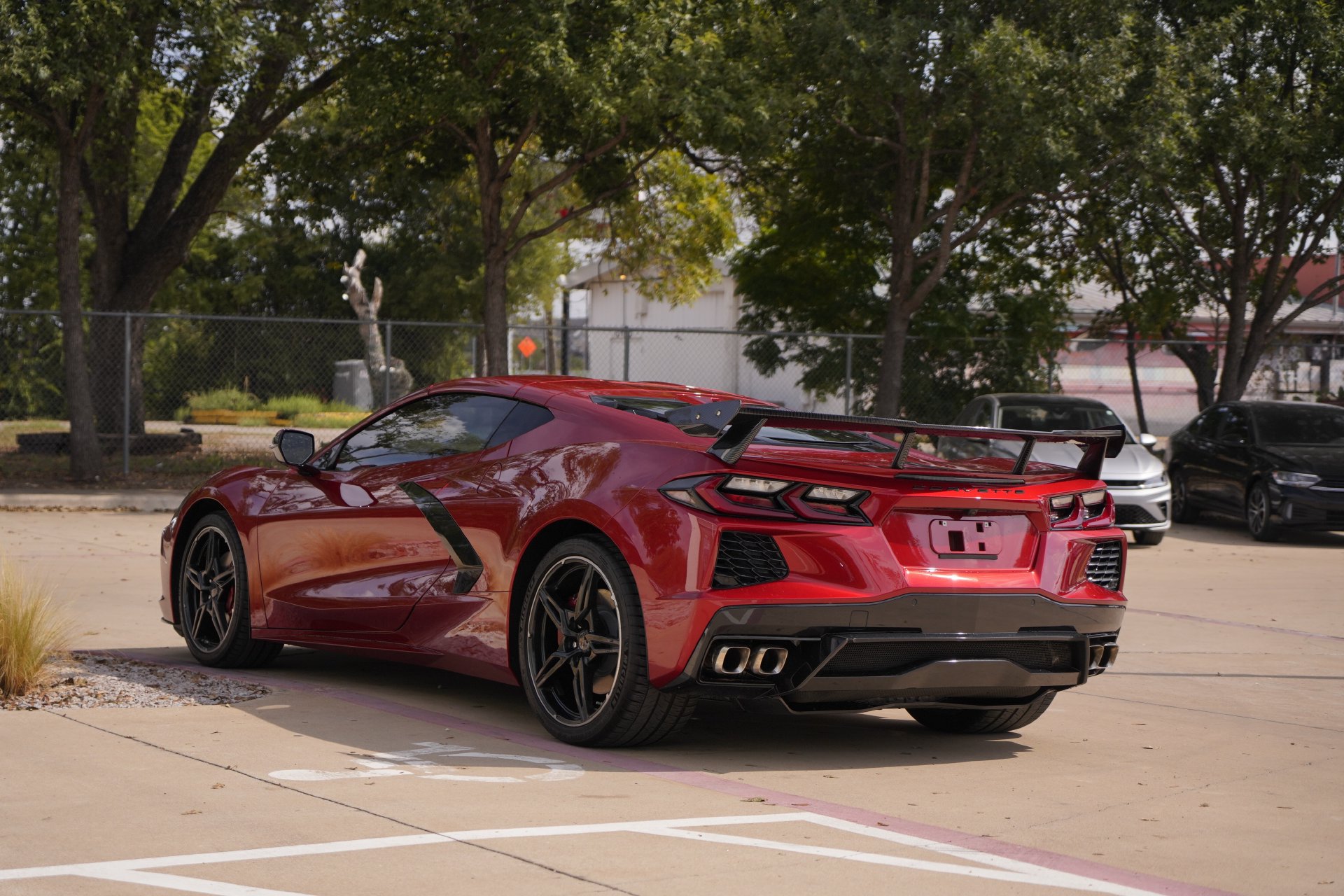 Used 2021 Chevrolet Corvette Stingray Preferred Cpe w/ Engine Appearance Package RWD image 7
