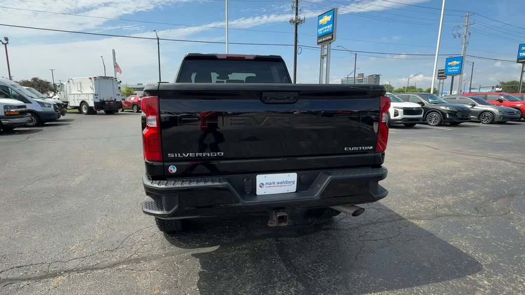 Used 2024 Chevrolet Silverado 2500 Custom w/ Custom Value Package AWD/4WD image 7