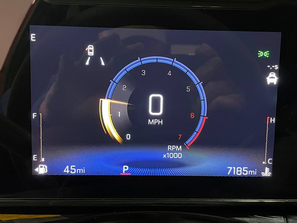 Used 2024 Chevrolet Trax RS FWD image 29