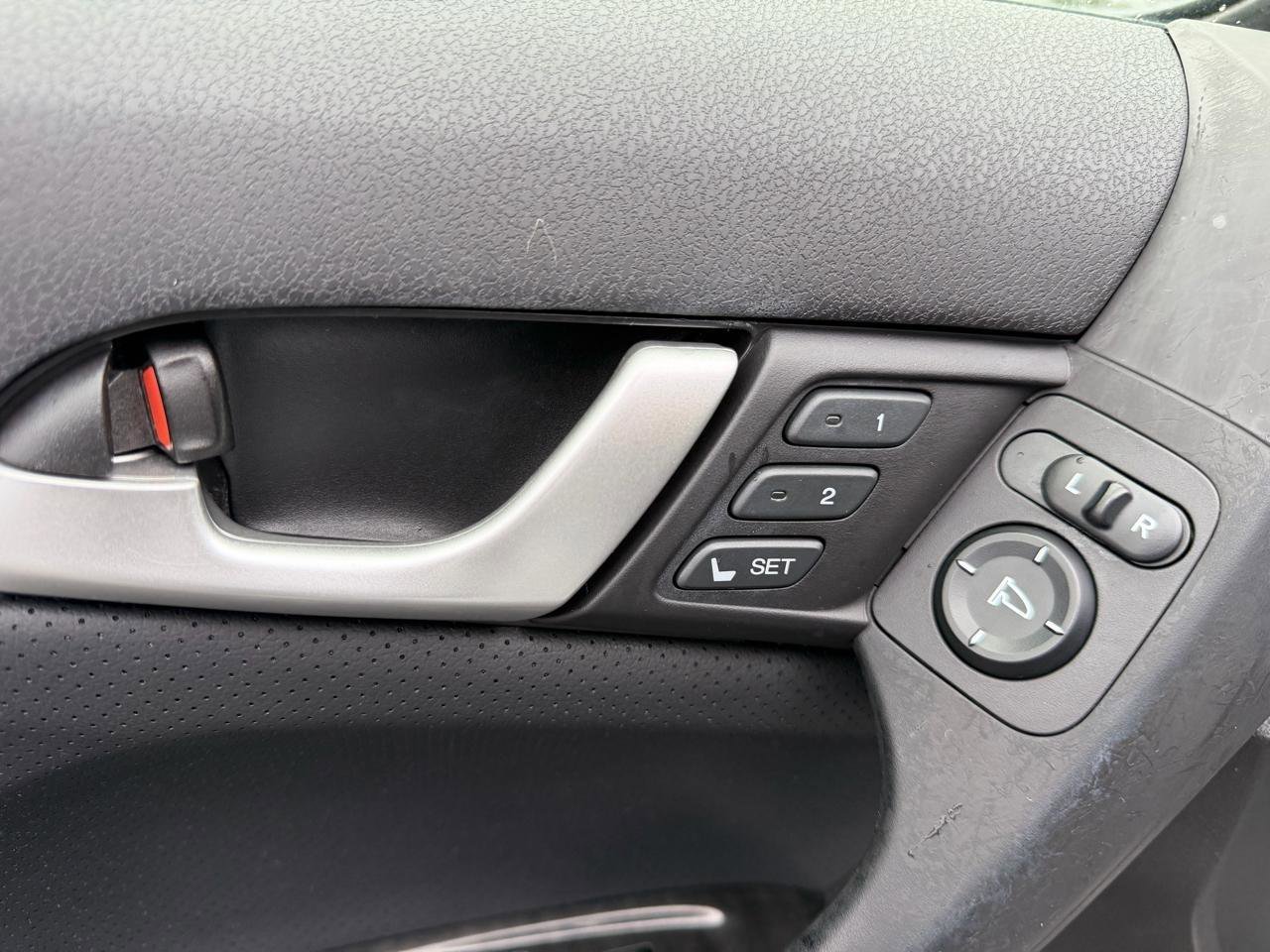 Used 2013 Acura TSX Sedan image 17