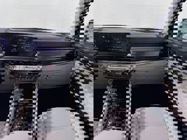New 2025 Kia Telluride S image 25