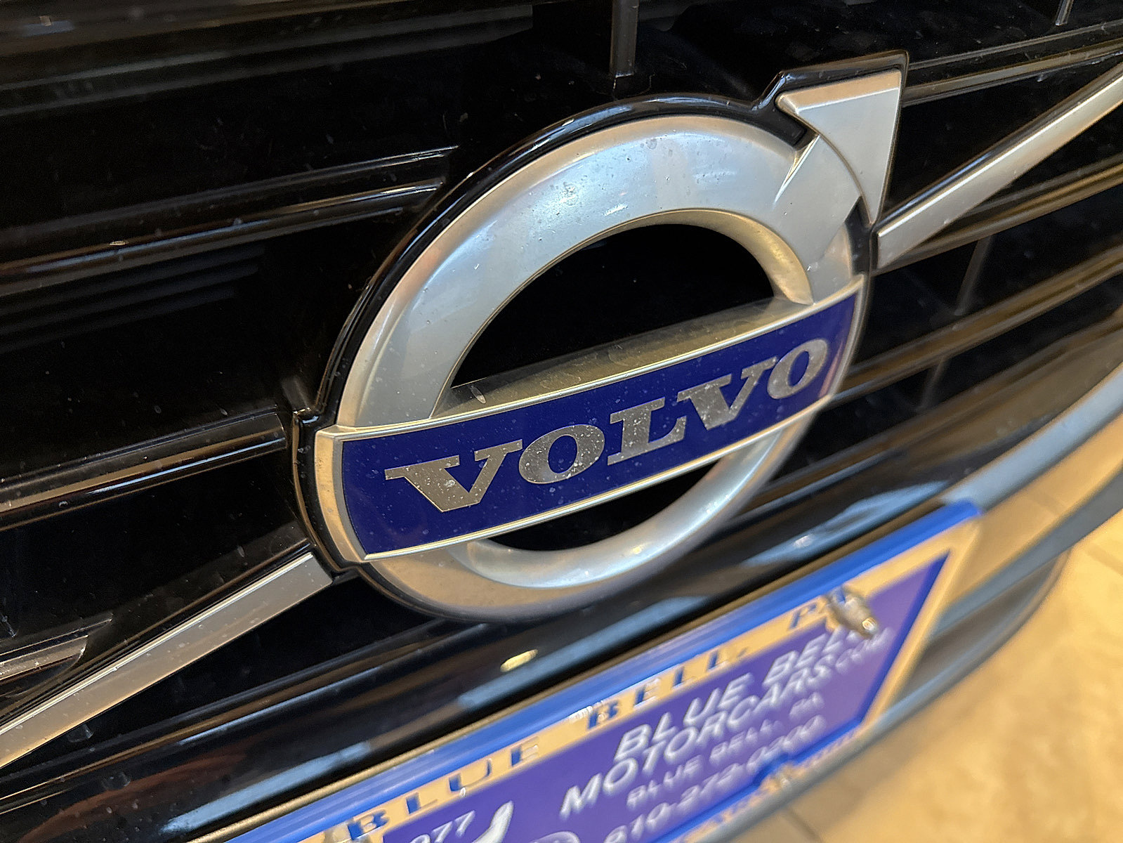 Used 2018 Volvo S60 T5 Dynamic w/ Vision Package image 14