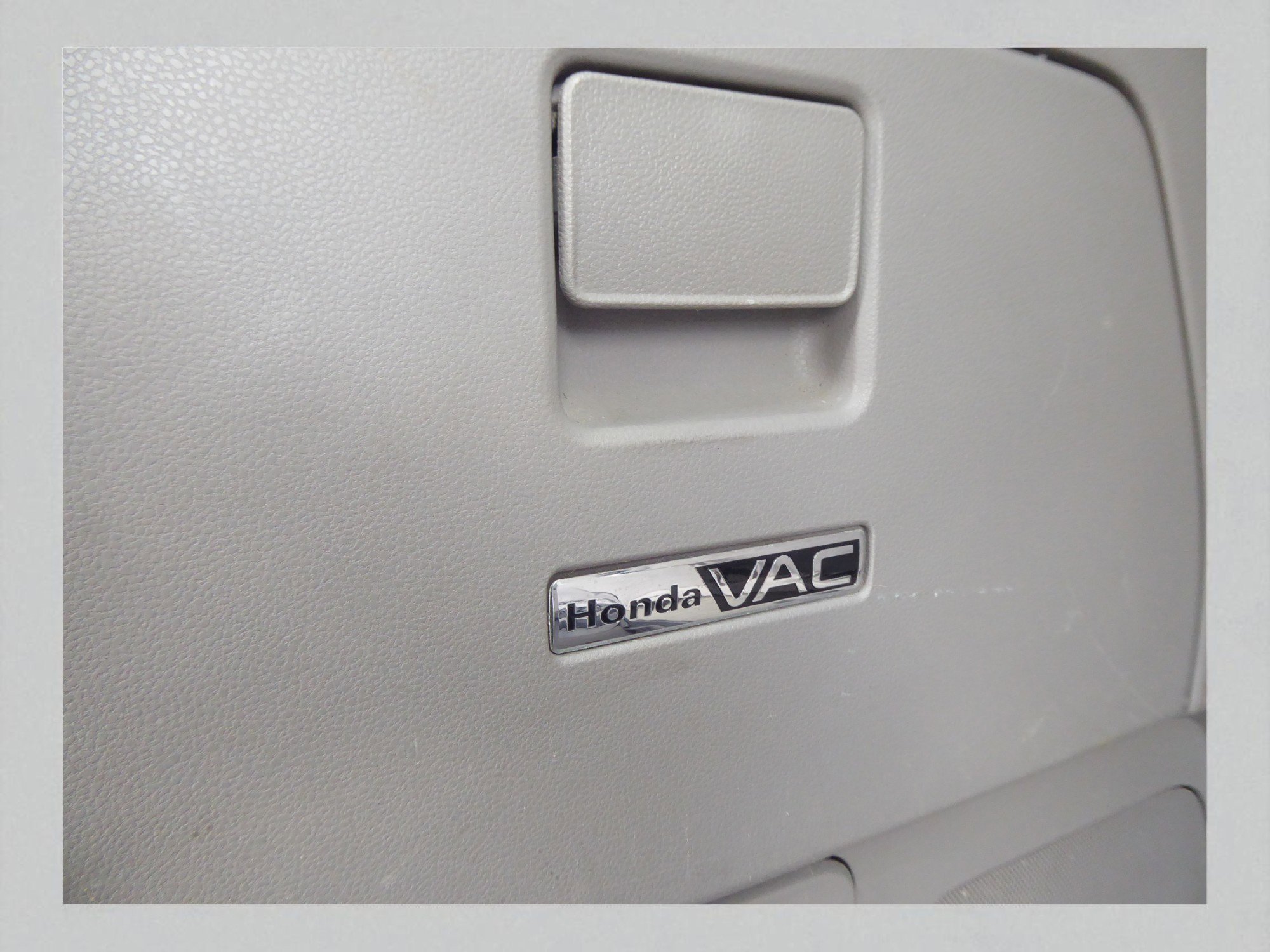 Used 2016 Honda Odyssey Touring Elite image 28