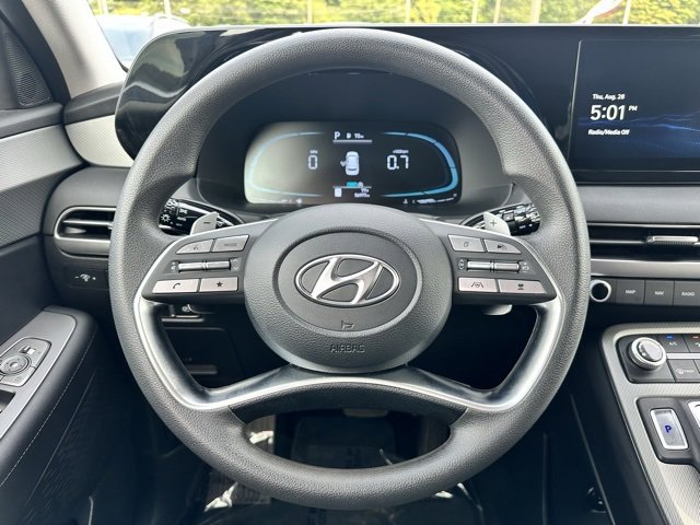 Used 2023 Hyundai Palisade SE image 13