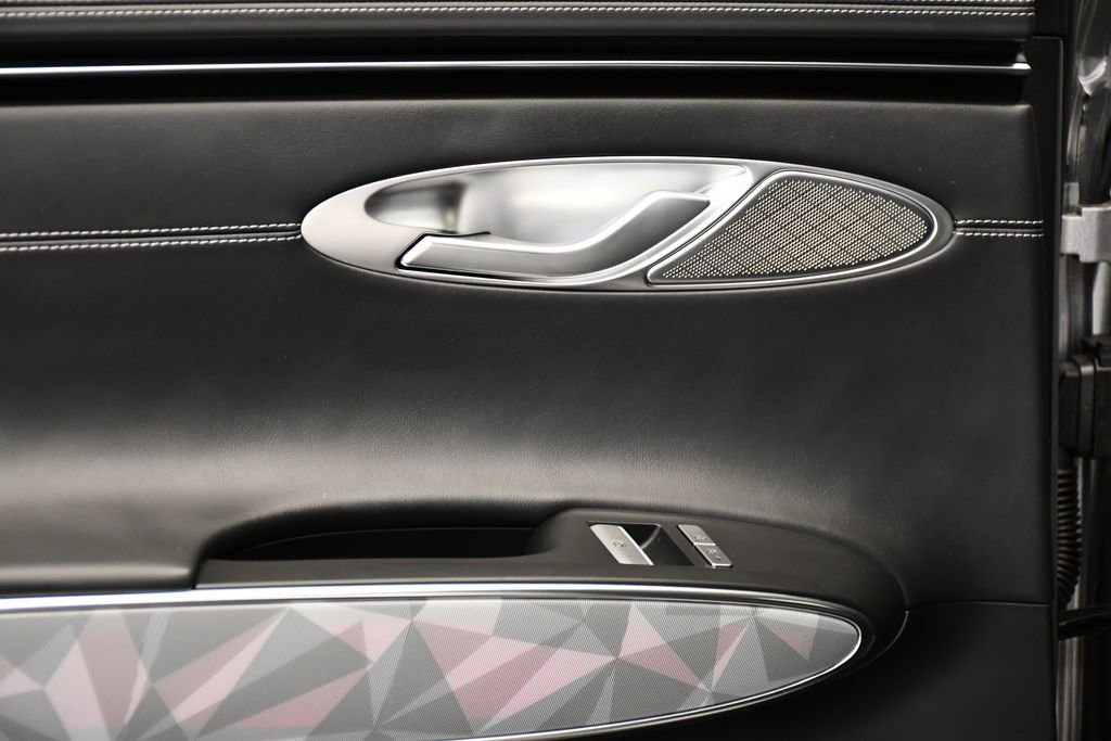 Used 2025 Genesis GV70 3.5T Sport w/ Sport Advanced Package image 40