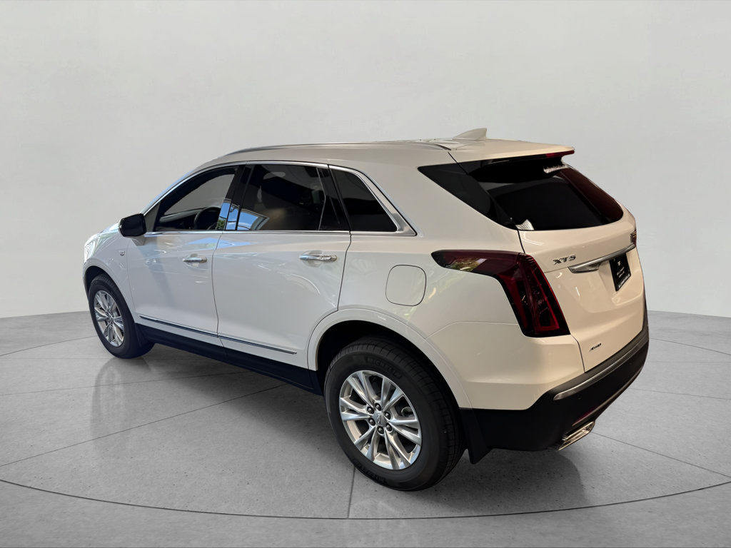 New 2026 Cadillac XT5 Luxury w/ LPO, Floor Liner Package AWD/4WD image 3