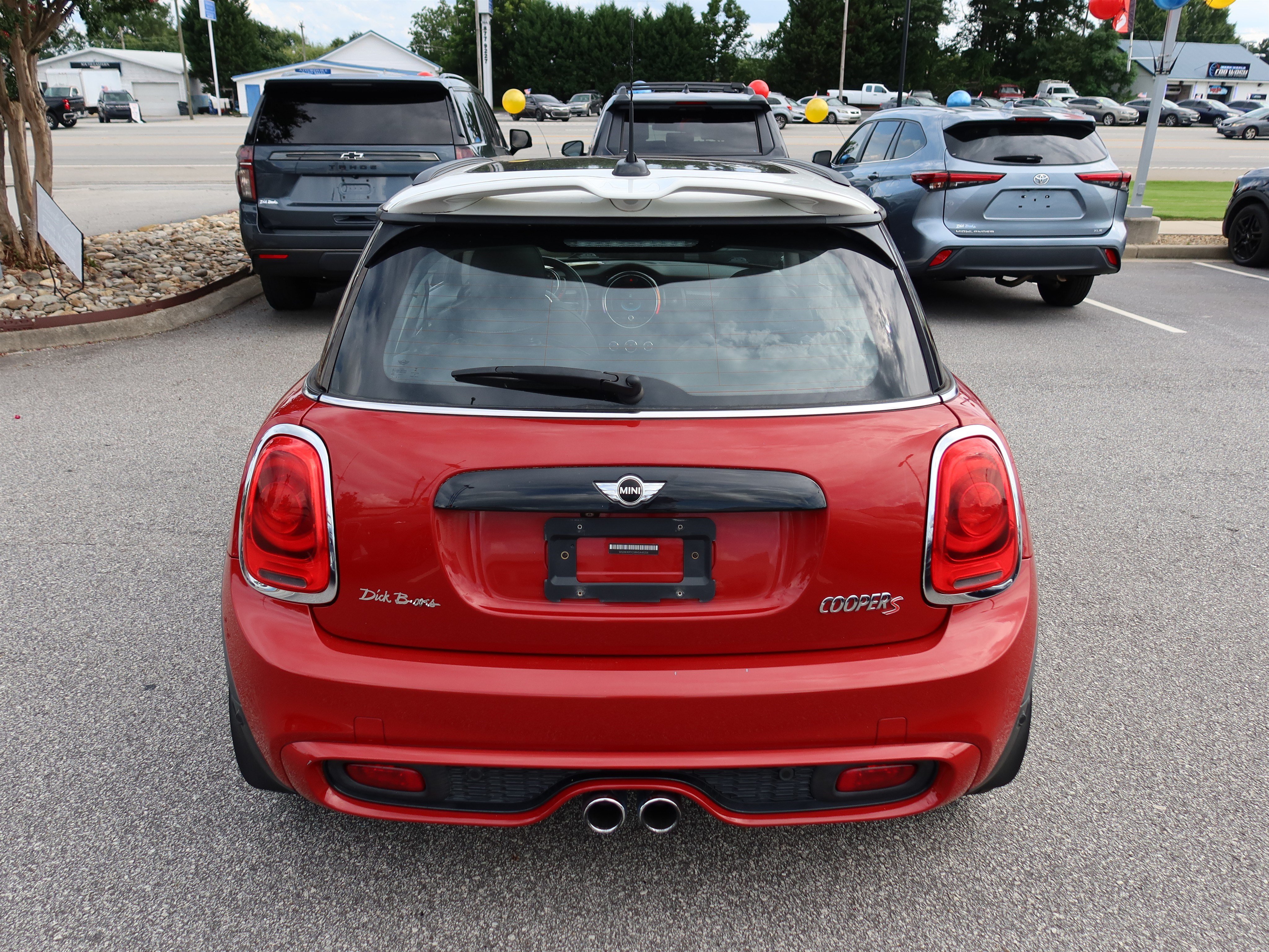 Used 2017 MINI Cooper S FWD image 5