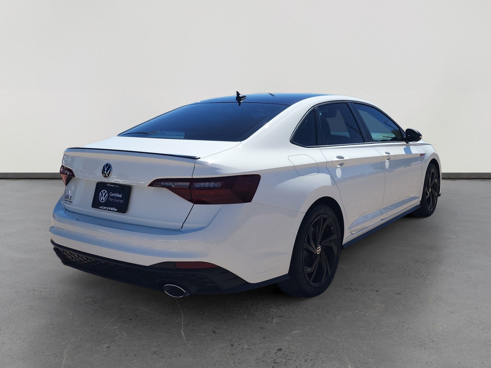 Used 2023 Volkswagen Jetta GLI Autobahn FWD image 5