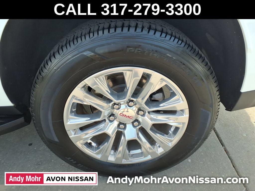 Used 2024 GMC Yukon XL Denali AWD/4WD image 13