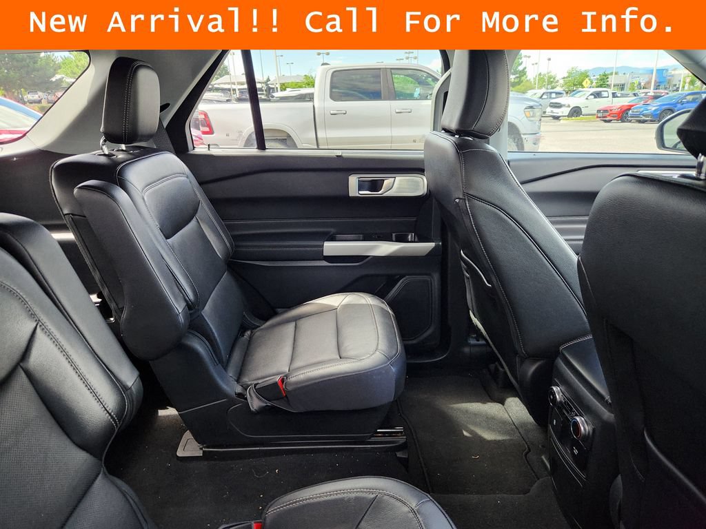 Used 2023 Ford Explorer Limited w/ Limited Technology Package AWD/4WD image 11