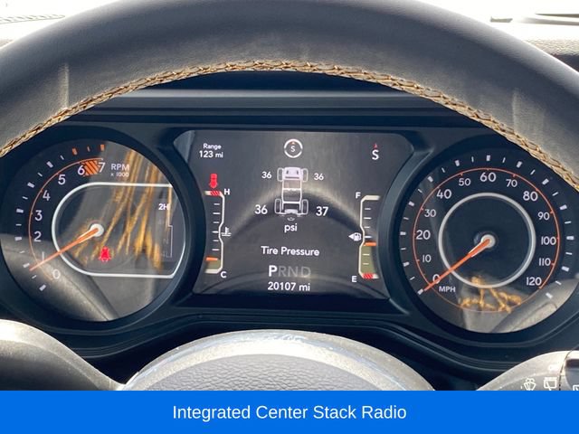 Used 2024 Jeep Wrangler Unlimited Sahara w/ Technology Group AWD/4WD image 10