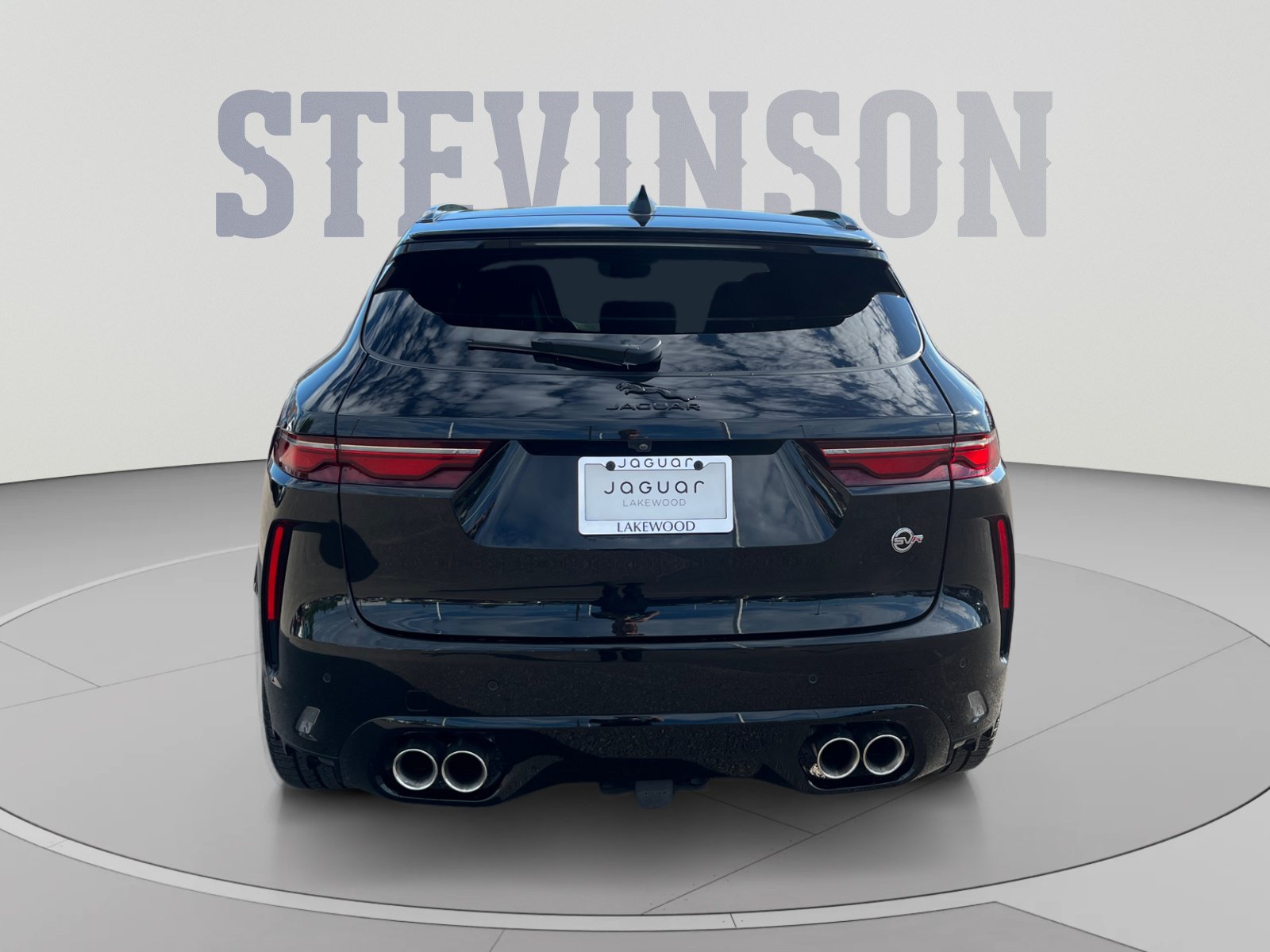 Used 2024 Jaguar F-PACE SVR AWD/4WD image 4