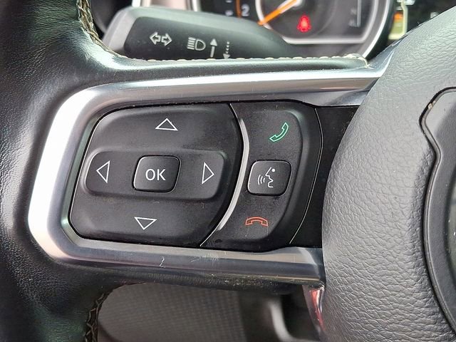 Used 2018 Jeep Wrangler Unlimited Sahara image 16