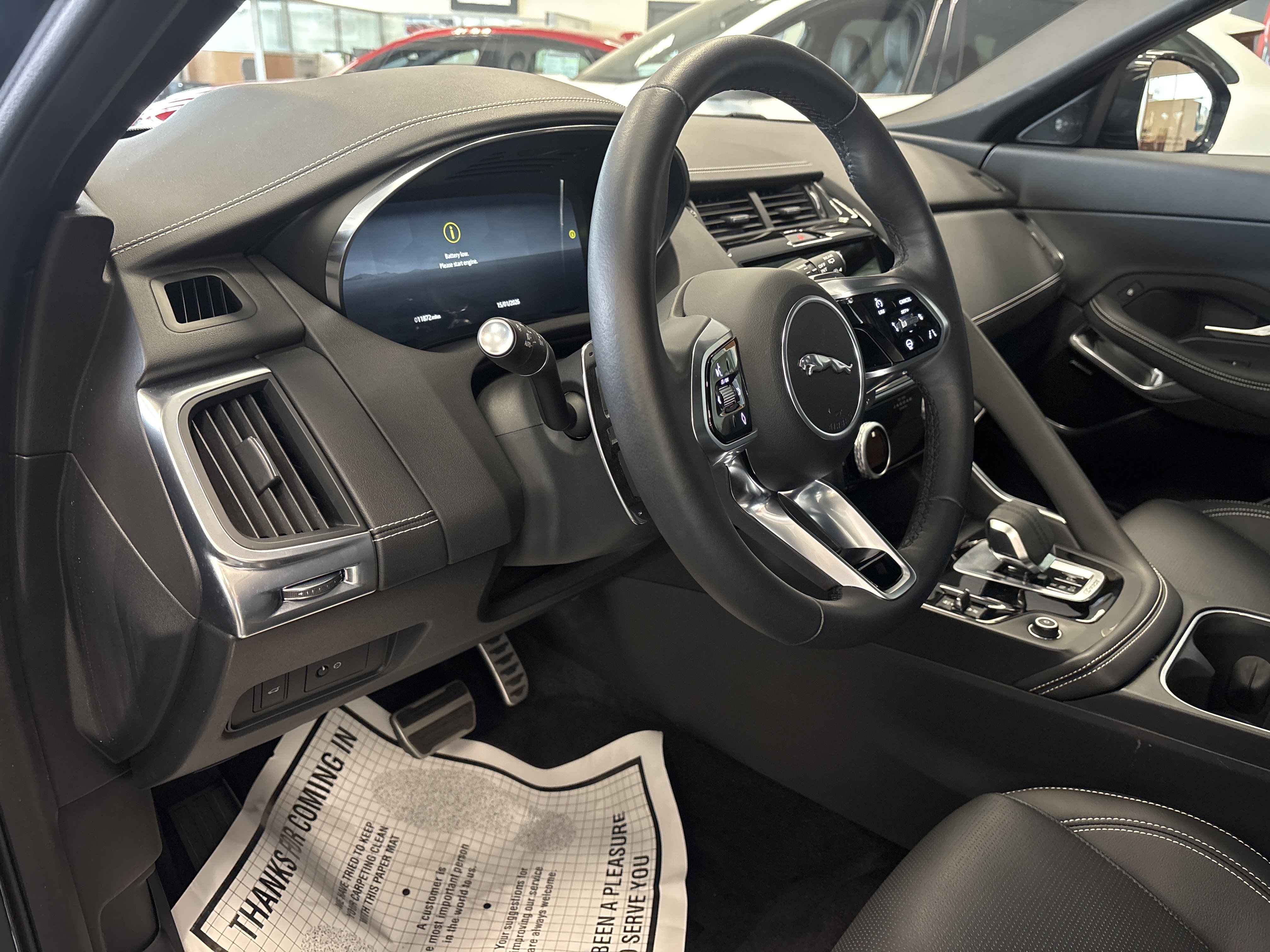 Used 2024 Jaguar E-PACE R-Dynamic SE image 12