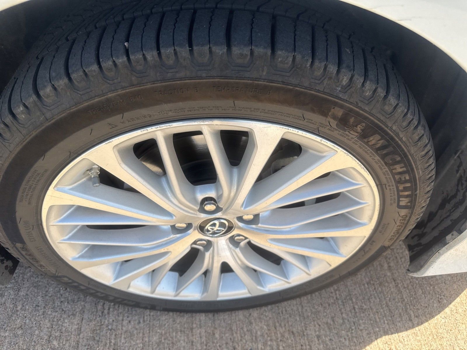 Used 2018 Toyota Camry XLE w/ Audio Package FWD image 12