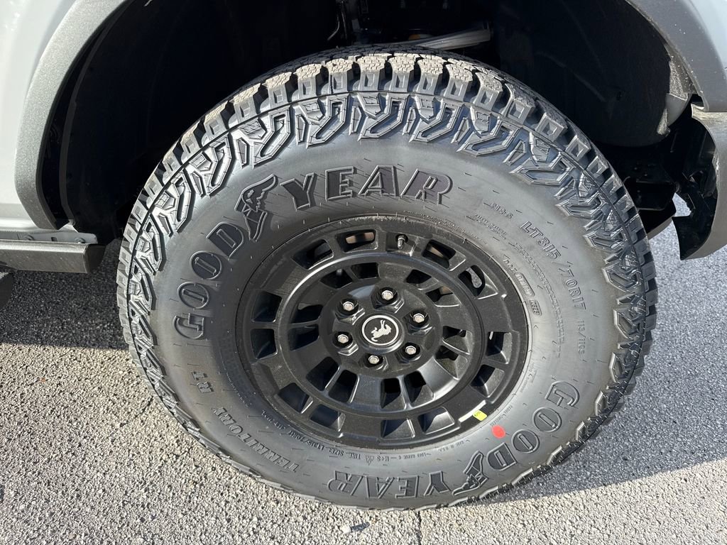 New 2026 Ford Bronco Badlands image 11