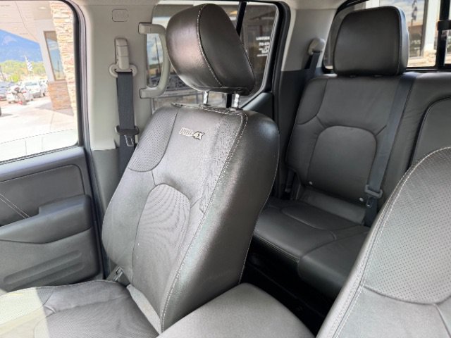 Used 2016 Nissan Frontier PRO-4X w/ Pro-4x Luxury Package AWD/4WD image 26