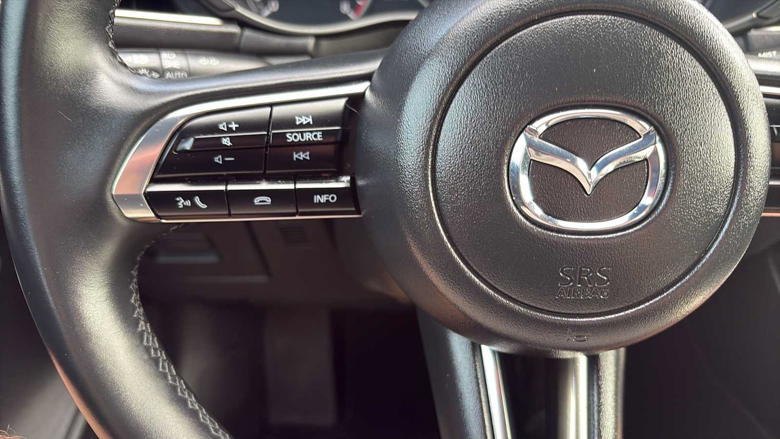 Used 2024 MAZDA MAZDA3 s FWD image 9