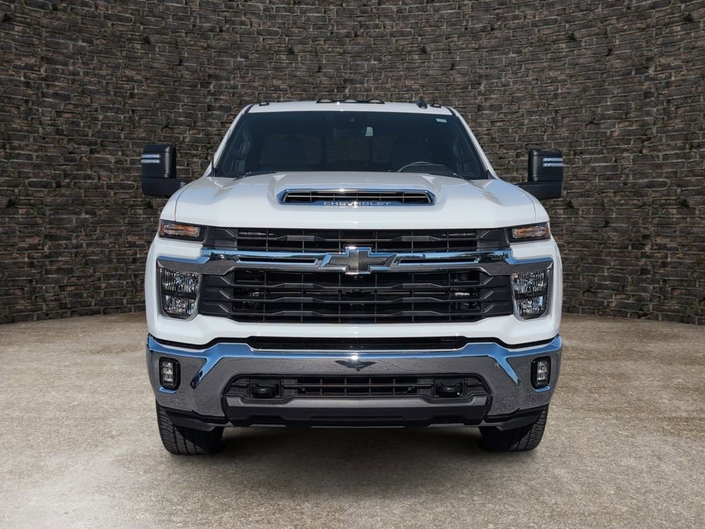 Used 2024 Chevrolet Silverado 2500 LT w/ All Star Edition AWD/4WD image 4