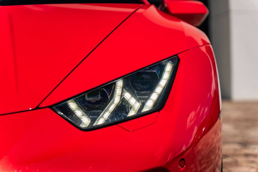 Used 2016 Lamborghini Huracan LP 610-4 AWD/4WD image 10