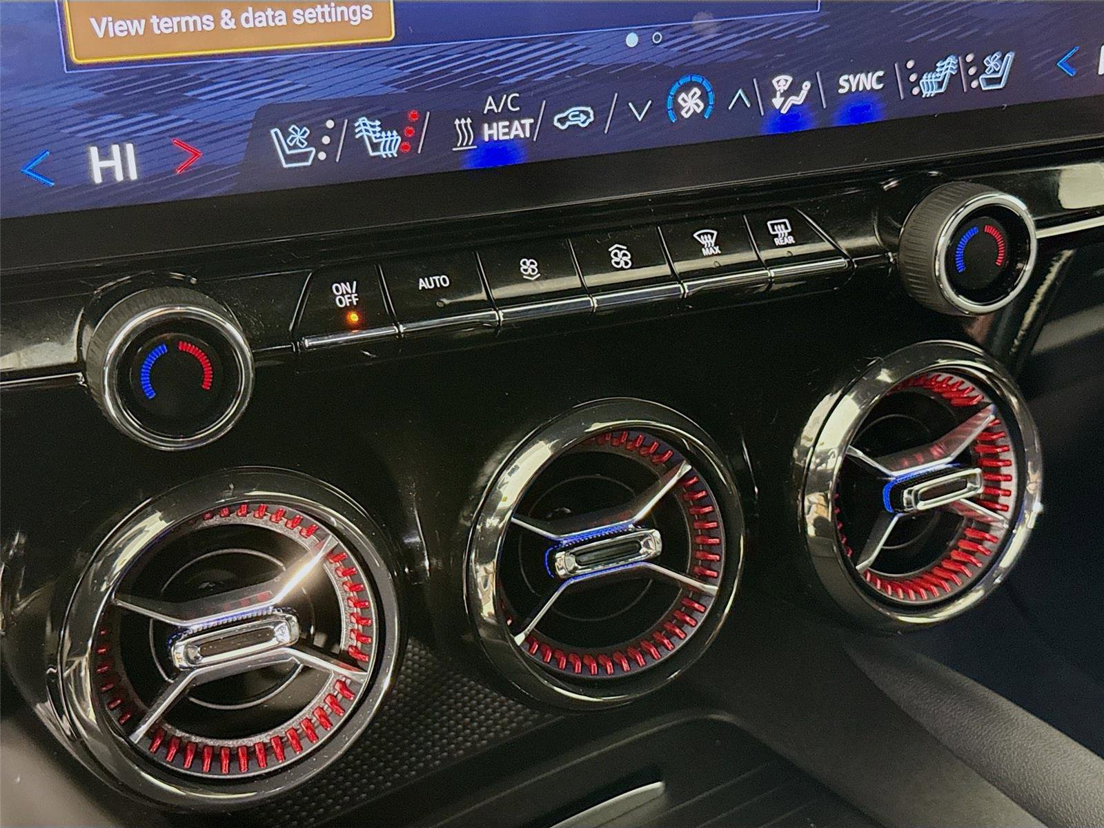 Used 2025 Chevrolet Blazer EV RS image 16