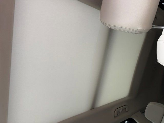 New 2025 Mercedes-Benz GLS 450 4MATIC image 12