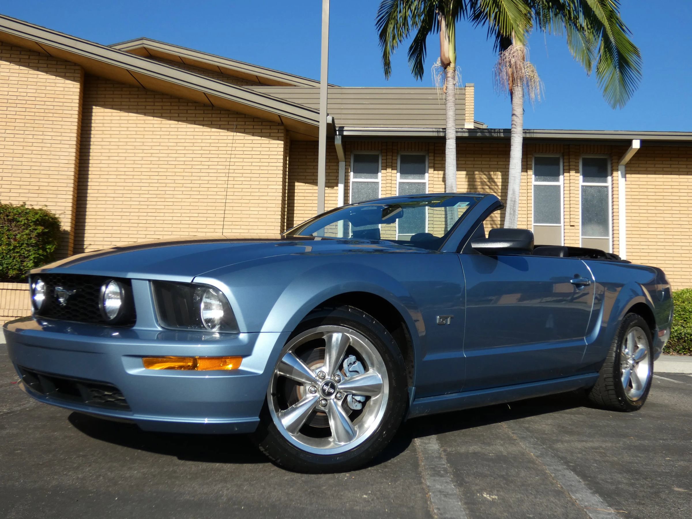 Used 2007 Ford Mustang GT Premium image 14