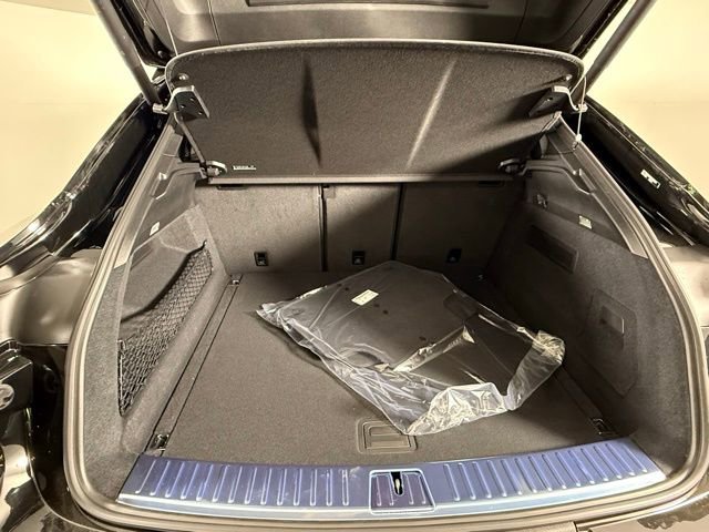 Certified 2025 Porsche Cayenne Coupe image 16