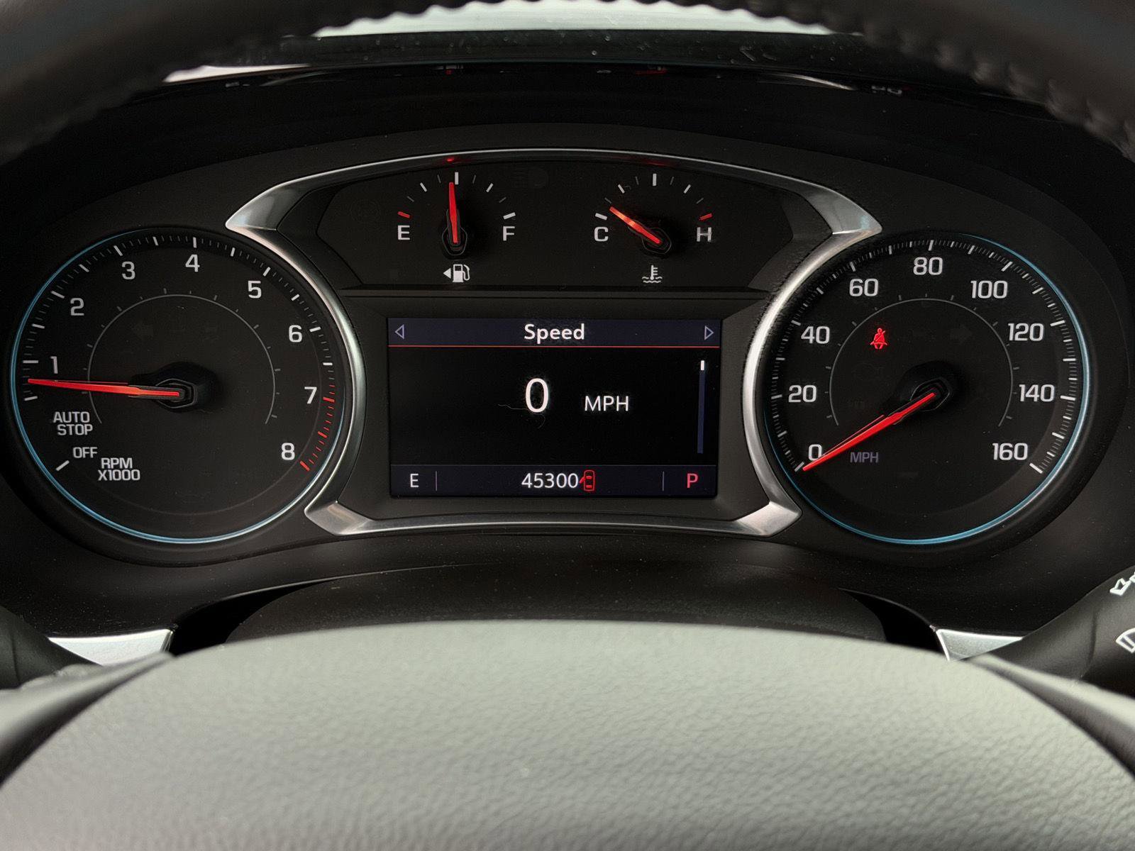 Used 2021 Chevrolet Traverse LT FWD image 12
