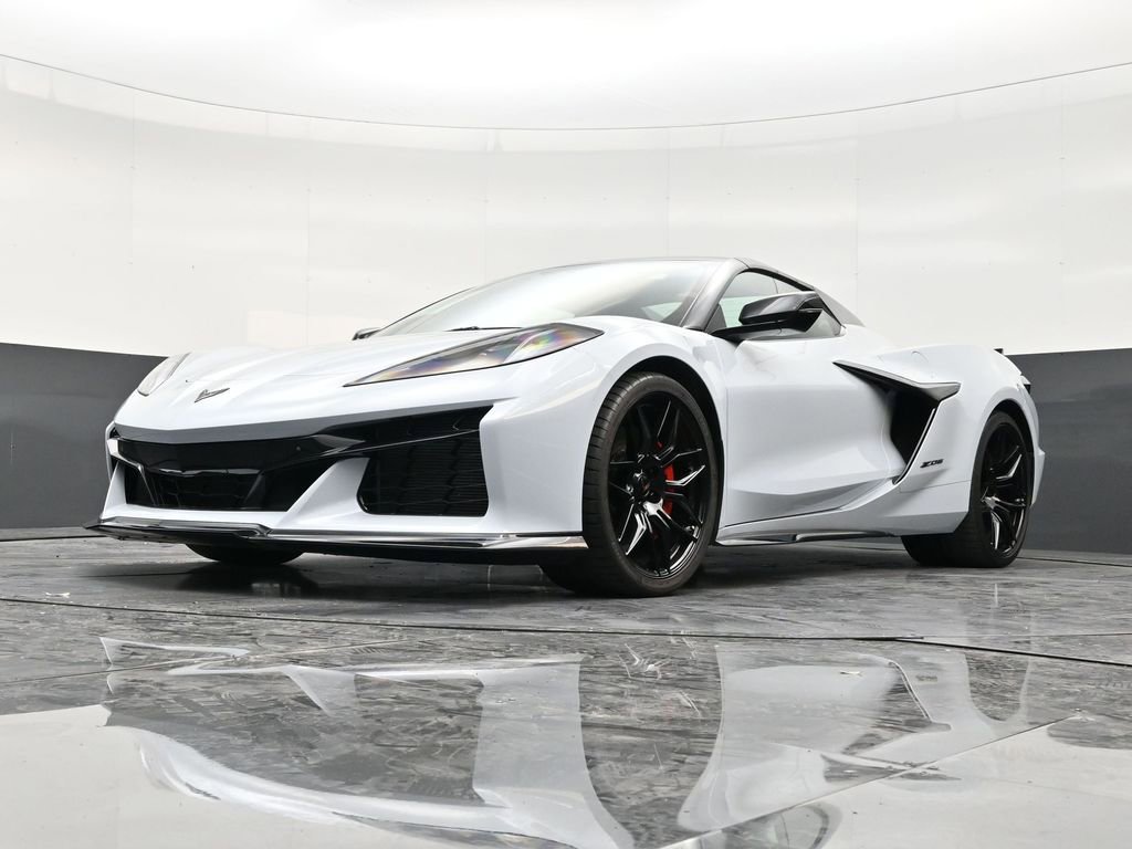 Used 2023 Chevrolet Corvette Z06 w/ Stealth Interior Trim Package image 20