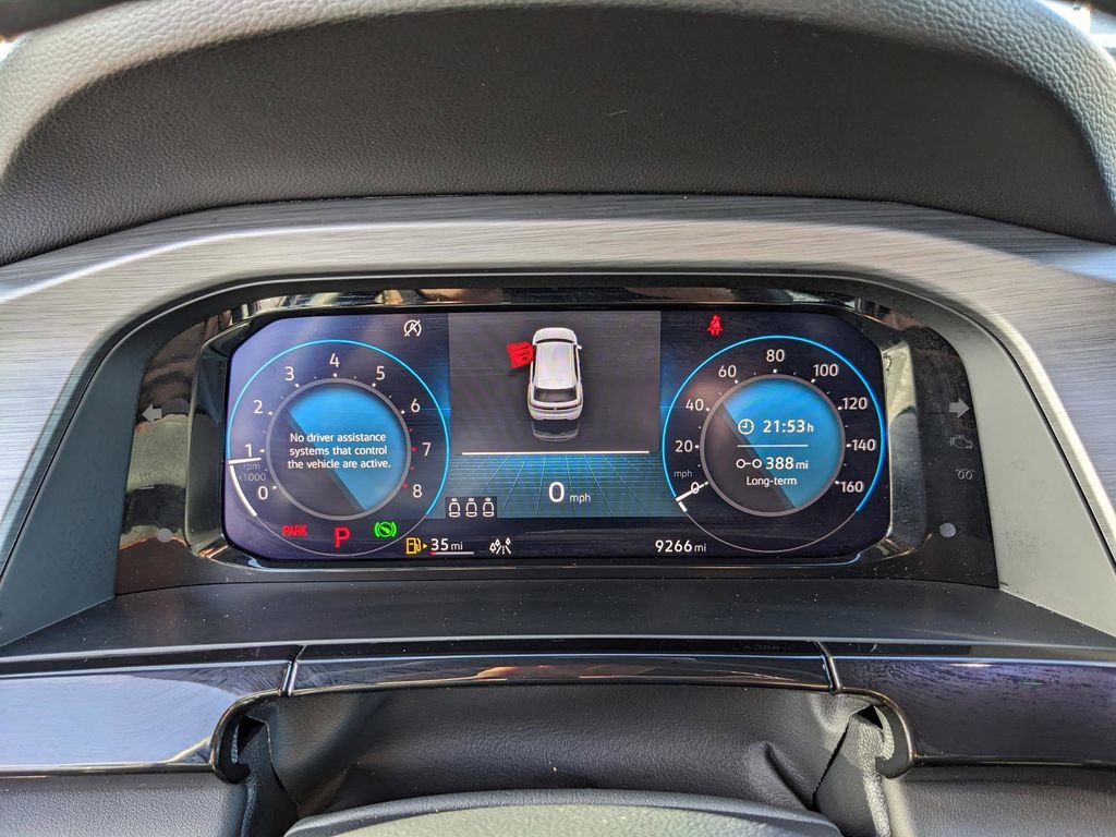 Certified 2025 Volkswagen Atlas Cross Sport SE FWD image 32