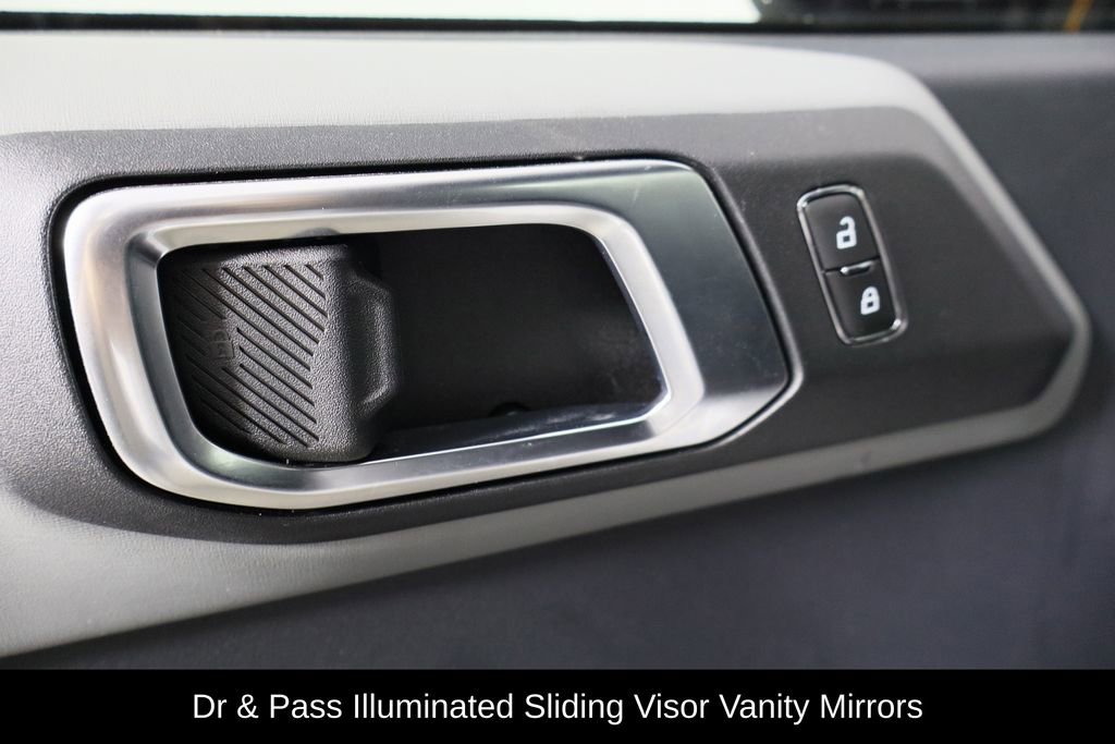 Used 2023 Ford Bronco Badlands image 19