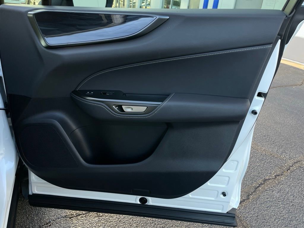 Used 2025 Lexus NX 350h AWD w/ Premium Package image 30