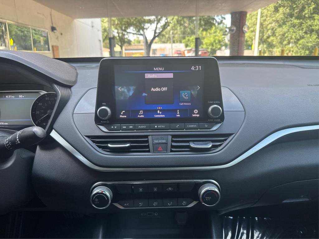 Used 2021 Nissan Altima 2.5 SV image 12