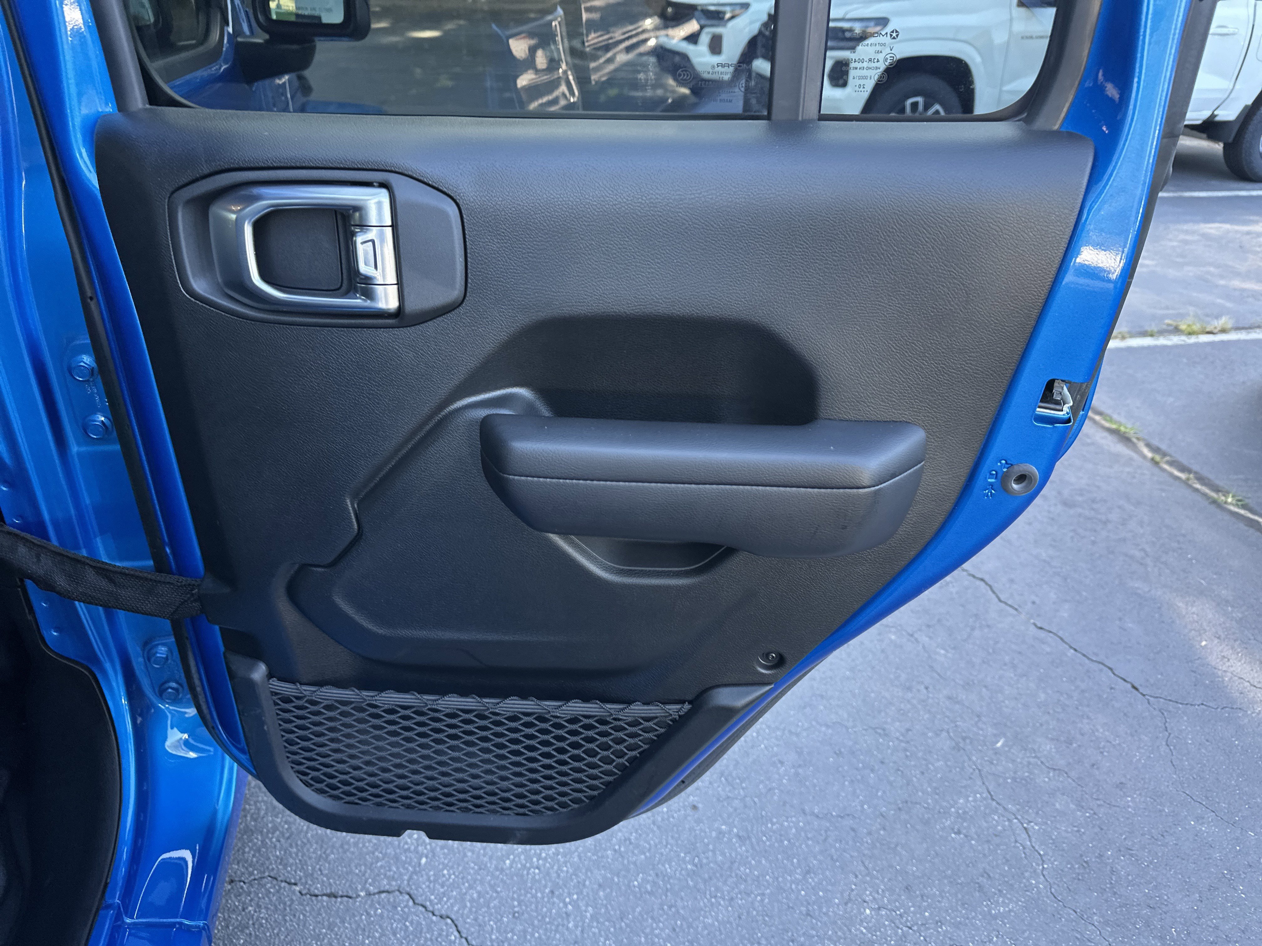 Used 2021 Jeep Gladiator Sport image 16