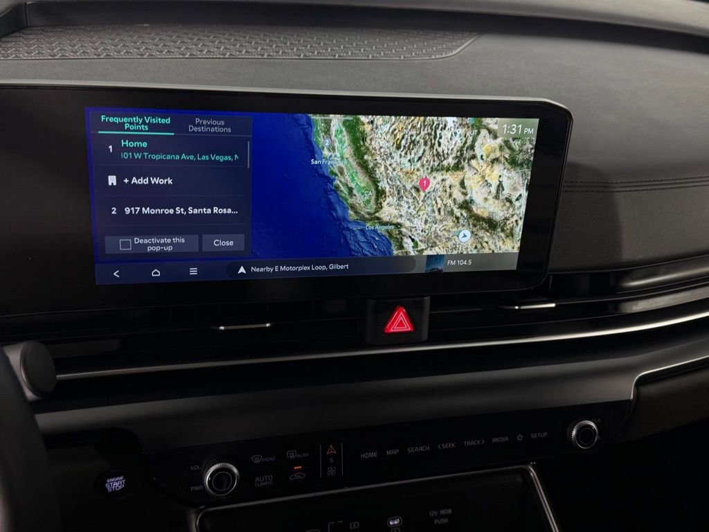 Used 2025 Kia Carnival image 17