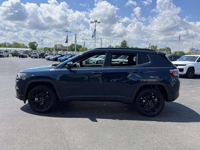 New 2026 Jeep Compass Latitude AWD/4WD image 4
