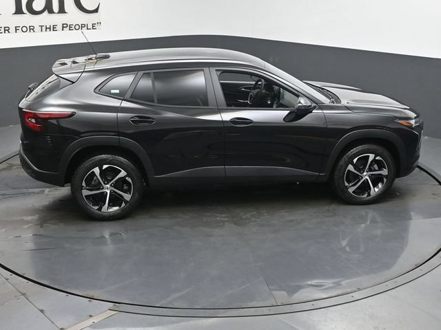 New 2026 Chevrolet Trax RS FWD image 17
