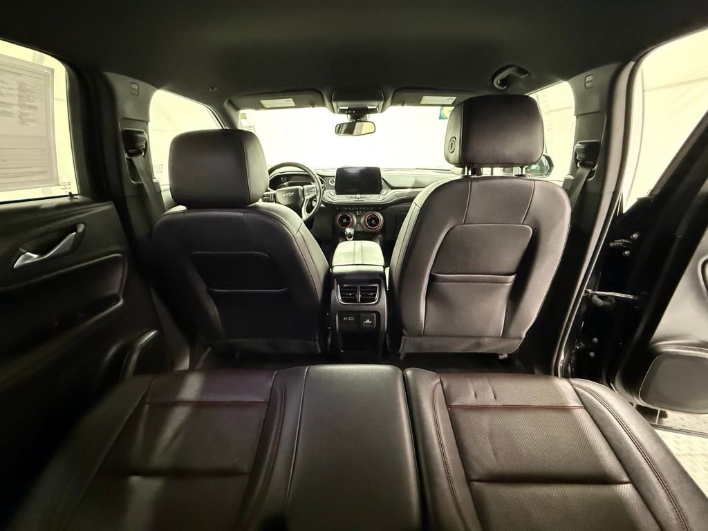 Used 2025 Chevrolet Blazer RS image 30