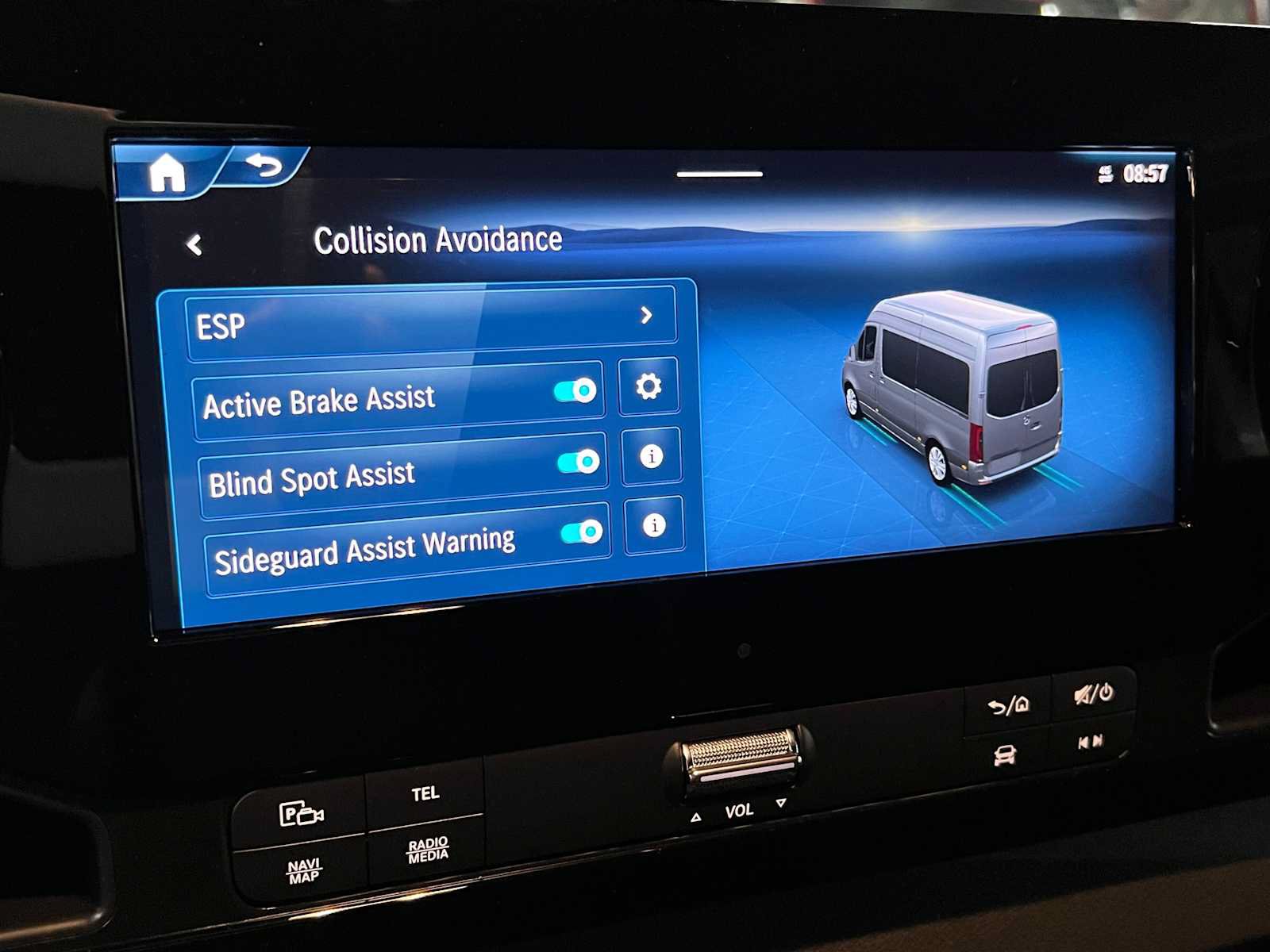 New 2025 Mercedes-Benz eSprinter 170 Cargo image 30