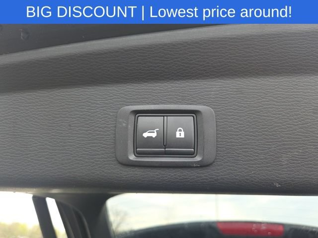 Used 2022 Mitsubishi Outlander SE AWD/4WD image 16
