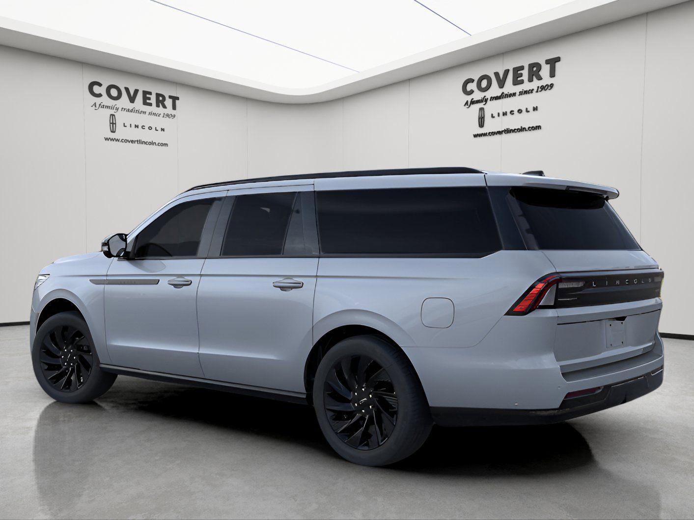 New 2025 Lincoln Navigator L Reserve w/ Jet Appearance Package image 4