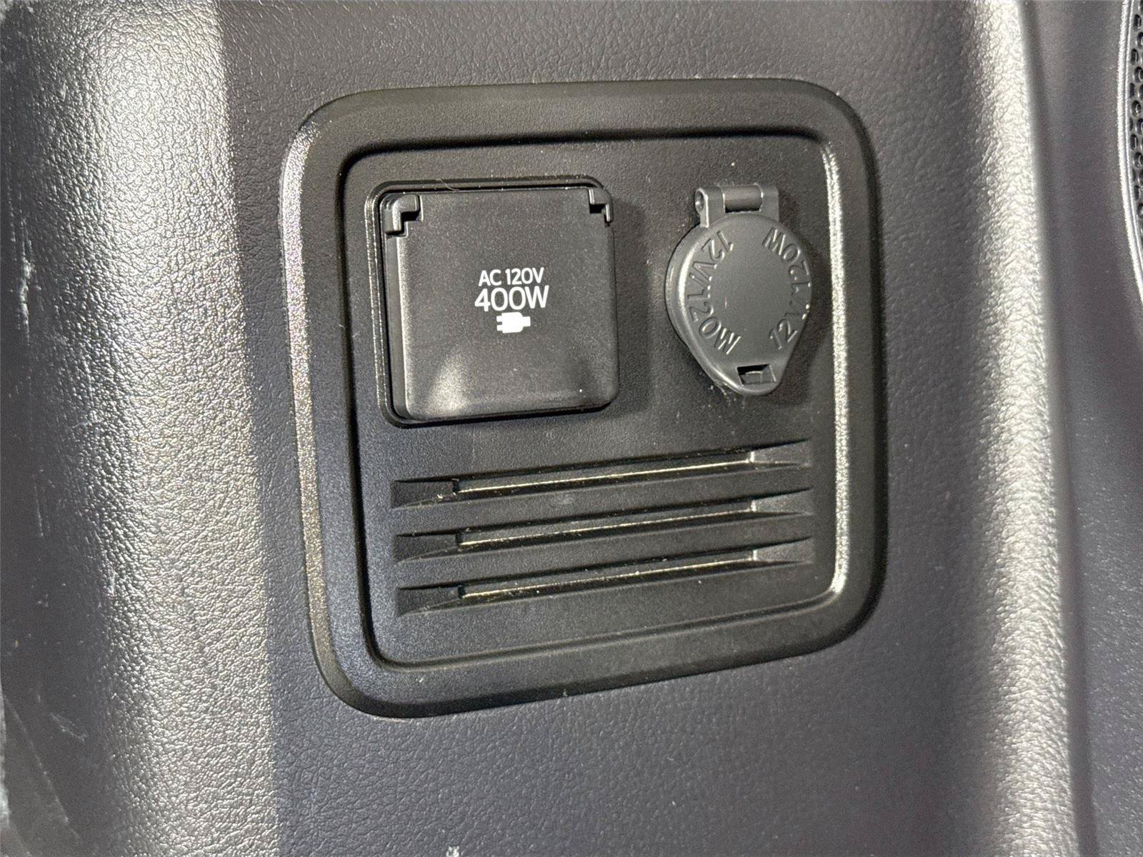 Certified 2022 Toyota 4Runner Limited AWD/4WD image 40