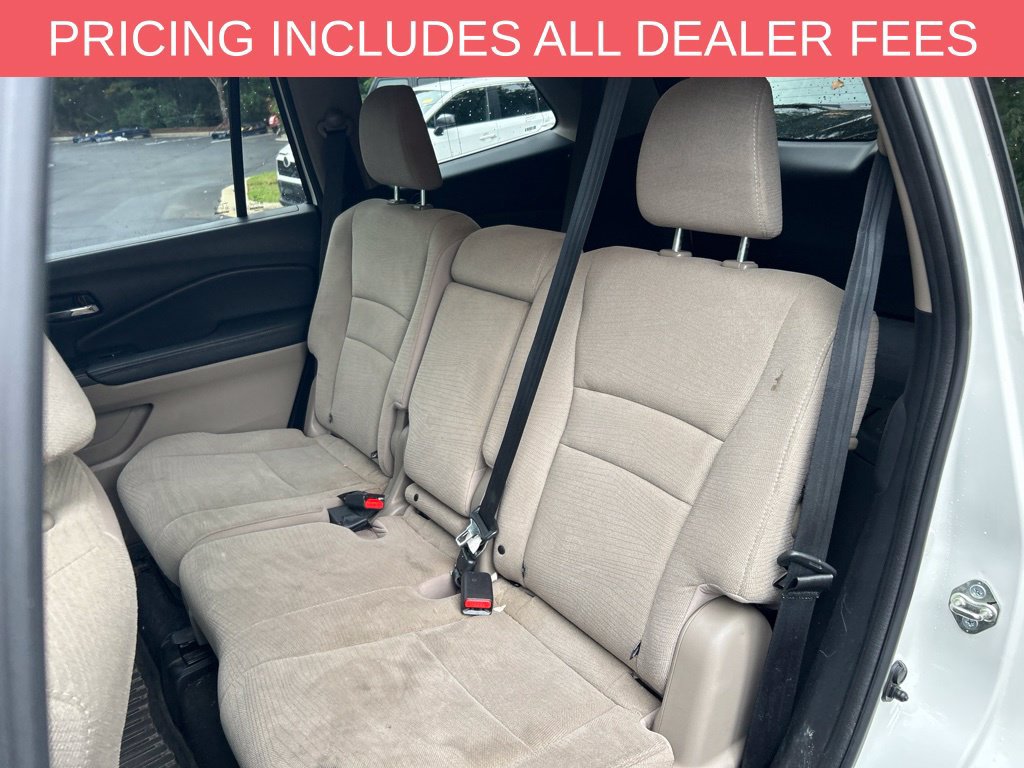 Used 2017 Honda Pilot EX image 11