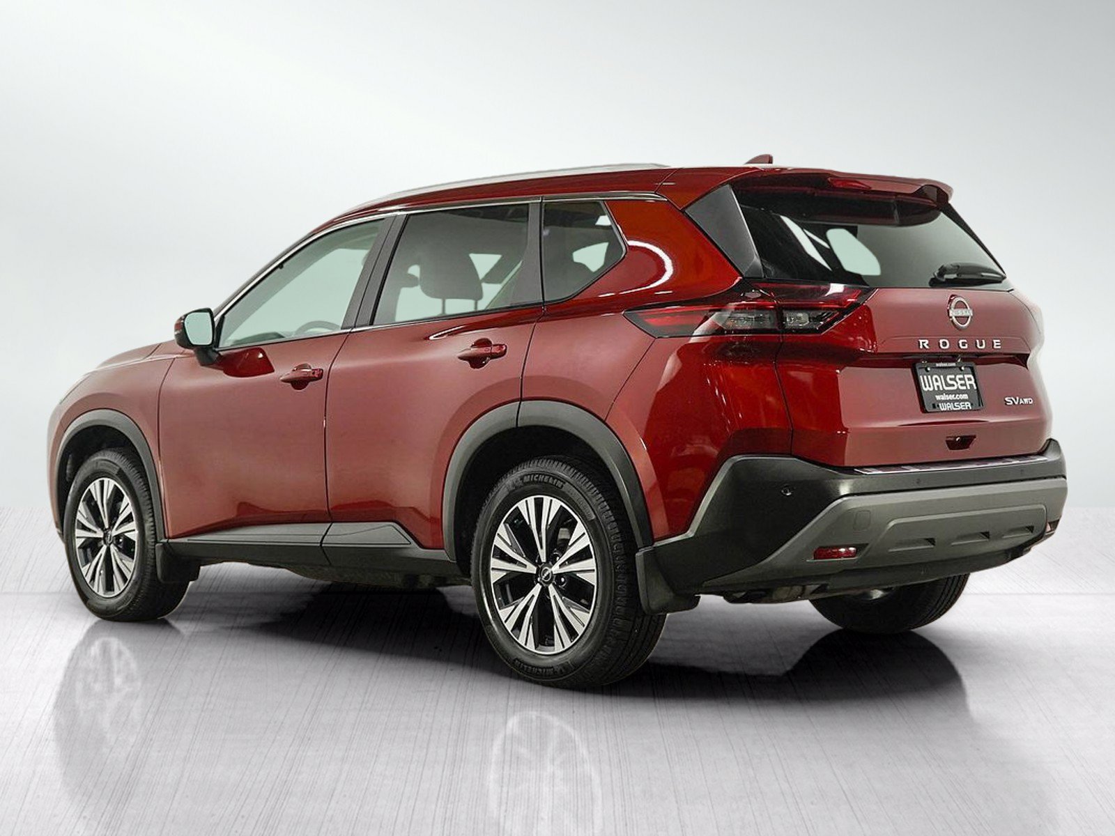 Used 2023 Nissan Rogue SV w/ SV Premium Package AWD/4WD image 3
